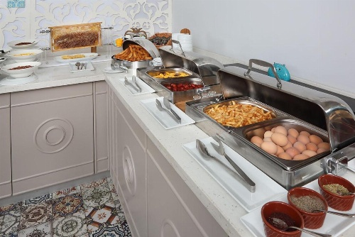 Golden Lake Hotel image 10